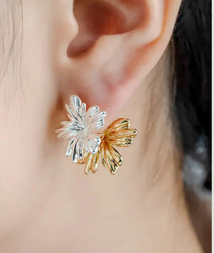 Dua Earrings