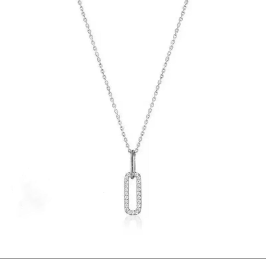 Simy oval pendant necklace